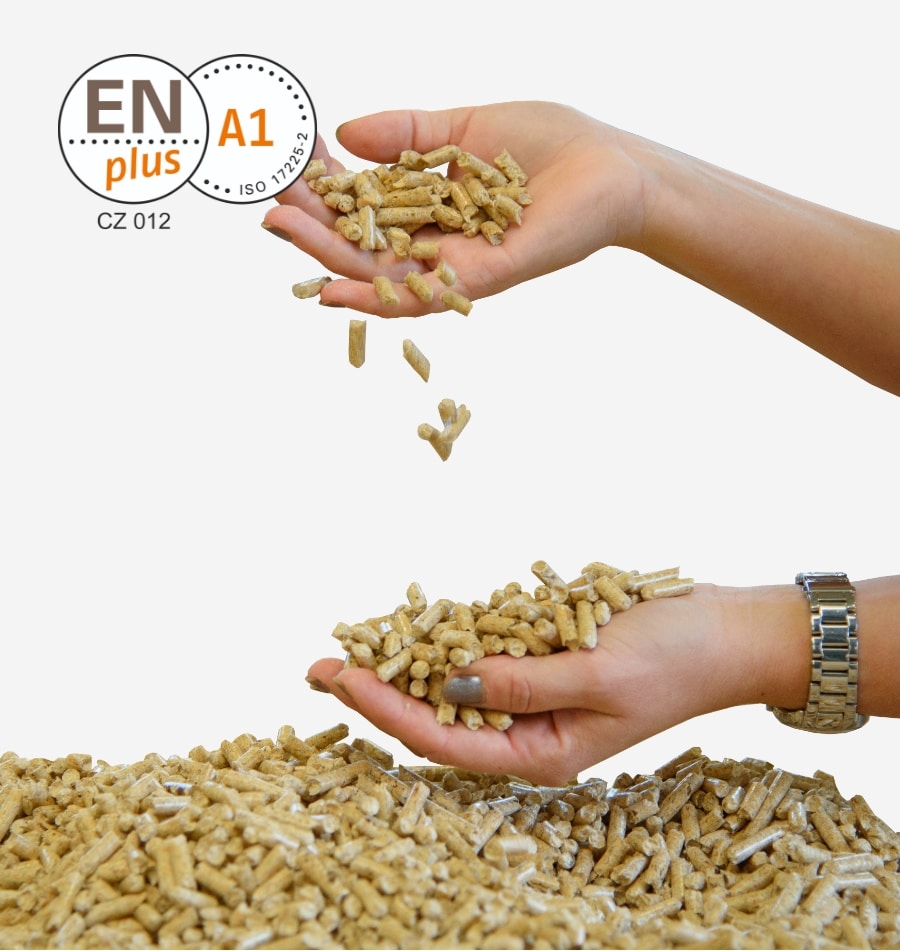 Loose wood pellets | LATOP ENERGY